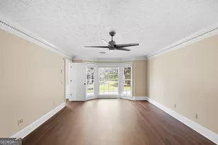 2360 Kimbrough Ct, Sandy Springs, GA 30350 - Photo 4