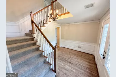 2360 Kimbrough Court, Sandy Springs, GA 30350 - Photo 32