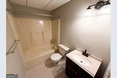 2360 Kimbrough Court, Sandy Springs, GA 30350 - Photo 20