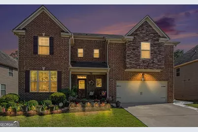 1952 Poplar Falls Avenue, Lithonia, GA 30058 - Photo 1