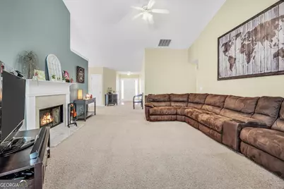 537 Vickers Lane, Locust Grove, GA 30248 - Photo 12
