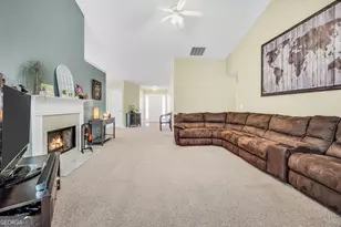 537 Vickers Ln, Locust Grove, GA 30248 - Photo 12
