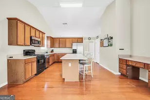 537 Vickers Ln, Locust Grove, GA 30248 - Photo 20