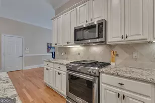 123 Crown Ct, Peachtree City, GA 30269 - Photo 8