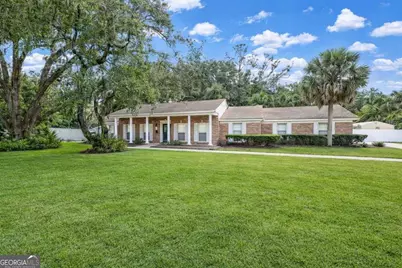112 Meadows Way, Brunswick, GA 31525 - Photo 2