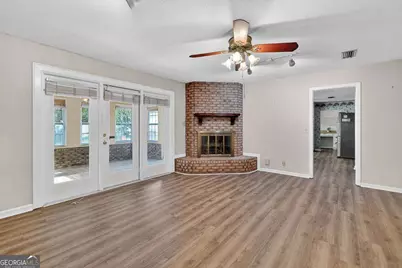 112 Meadows Way, Brunswick, GA 31525 - Photo 16