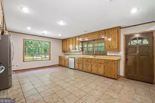175 Riverside Dr, Summerville, GA 30747 - Photo 4