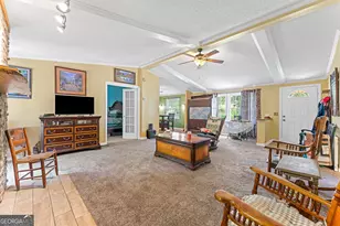 647 Lake Harbor Trail, Martin, GA 30557 - Photo 6