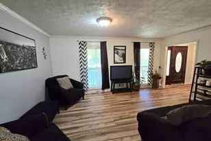 155 N Fayette Ct, Fayetteville, GA 30214 - Photo 6