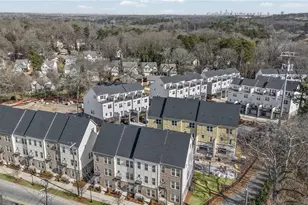 1920 Rogers Ct, Atlanta, GA 30318 - Photo 34