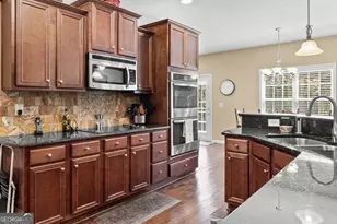195 Gracie Gardens Ct, Newnan, GA 30263 - Photo 16