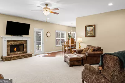 195 Gracie Gardens Court, Newnan, GA 30263 - Photo 10