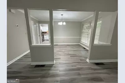 1002 Kathleen Court, Roswell, GA 30075 - Photo 4