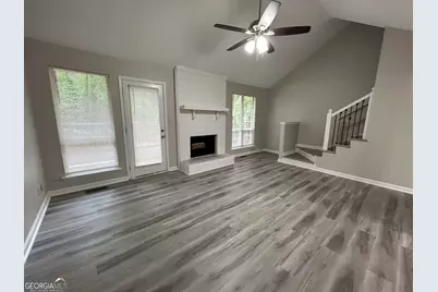 1002 Kathleen Court, Roswell, GA 30075 - Photo 2
