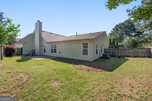 205 Courtyard Ln, Newnan, GA 30265 - Photo 24