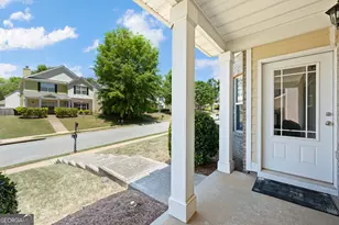 151 Stillwood Dr, Newnan, GA 30265 - Photo 2