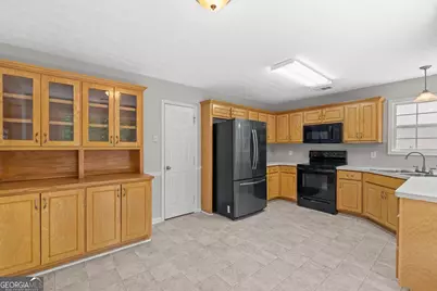 75 Shadowbrook Drive, Covington, GA 30016 - Photo 10