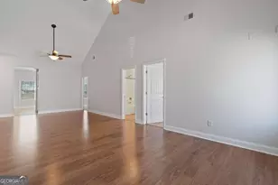 157 Oakwood Dr NW, Milledgeville, GA 31061 - Photo 6