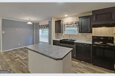 1054 Brookhaven Circle, Toccoa, GA 30577 - Photo 10