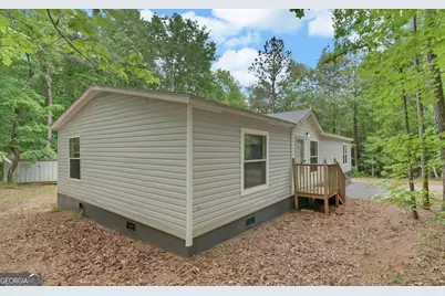 1054 Brookhaven Circle, Toccoa, GA 30577 - Photo 2