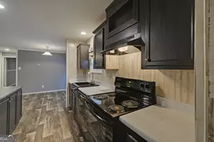 1054 Brookhaven Cir, Toccoa, GA 30577 - Photo 12