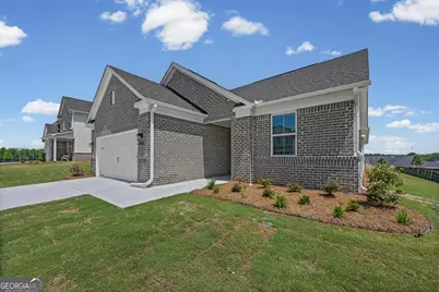 253 Nesta Grove Drive, Locust Grove, GA 30248 - Photo 2