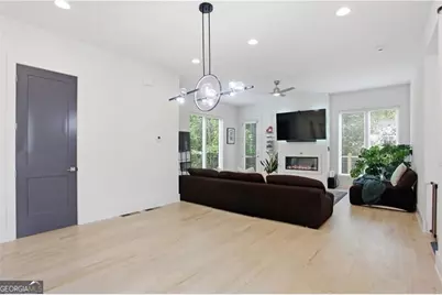 1171 State Street NW UNIT #B, Atlanta, GA 30318 - Photo 12