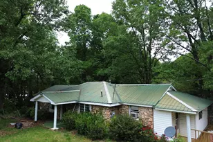 269 Perry Ln, Buchanan, GA 30113 - Photo 2