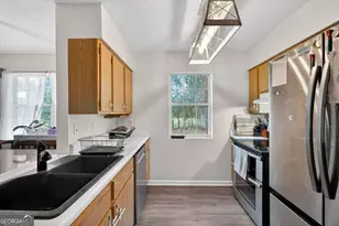895 Lynn Rd, Waynesville, GA 31566 - Photo 8