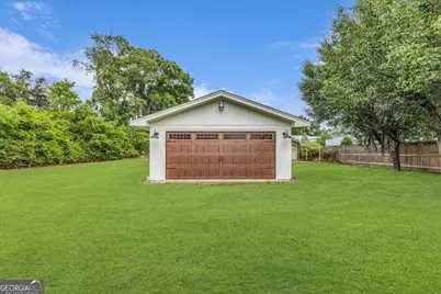 2223 E Derenne Avenue, Savannah, GA 31406 - Photo 68