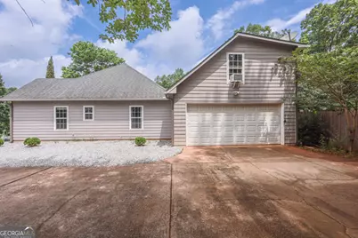 5377 Fawn Ivey Lane, Buford, GA 30519 - Photo 4