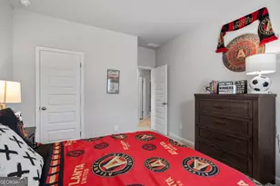 830 Crescent Dr, Riverdale, GA 30274 - Photo 4