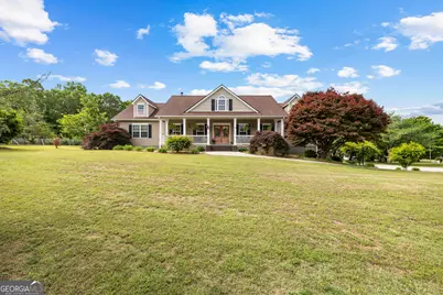 10 Ol Blues Point, Newnan, GA 30263 - Photo 1