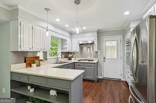 688 Huntington Pl SE, Marietta, GA 30067 - Photo 4