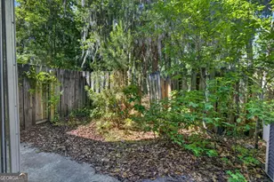 527 Tibet Ave, Savannah, GA 31406 - Photo 2
