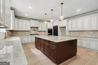 4457 Meadowwood Drive, Loganville, GA 30052 - Photo 12