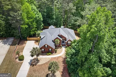 560 Brook Hollow Drive, McDonough, GA 30252 - Photo 2