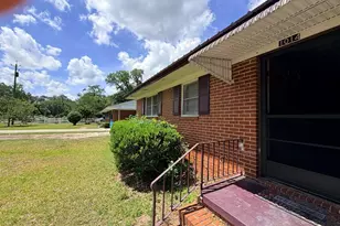 1014 Goff St, Tifton, GA 31794 - Photo 10