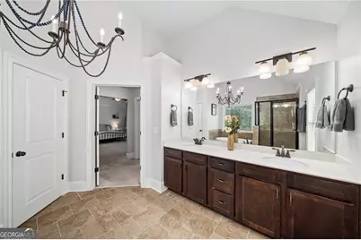 7805 Highland Bluff, Sandy Springs, GA 30328 - Photo 22