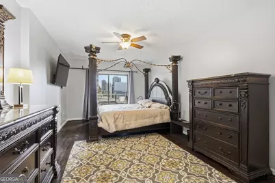 1280 W Peachtree Street NW #1707, Atlanta, GA 30309 - Photo 12