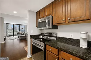 1280 W Peachtree St NW, Atlanta, GA 30309 - Photo 10