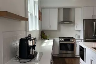128 Peachtree Memorial Dr NW, Atlanta, GA 30309 - Photo 14