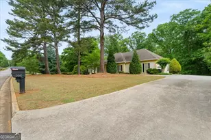 1441 Brandy Shoals Dr, Conyers, GA 30013 - Photo 2