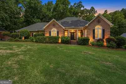 149 Cambridge Way, Macon, GA 31220 - Photo 2