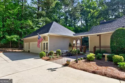 125 County Down, Fayetteville, GA 30215 - Photo 4
