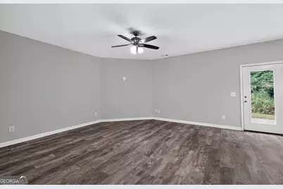 6381 Shadow Square, Lithonia, GA 30058 - Photo 36