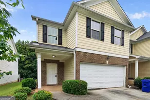 6381 Shadow Square, Lithonia, GA 30058 - Photo 4