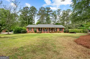 733 Azalea Dr, Lagrange, GA 30240 - Photo 2