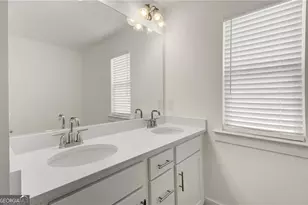 1903 Plainsboro Dr, Lithonia, GA 30058 - Photo 16