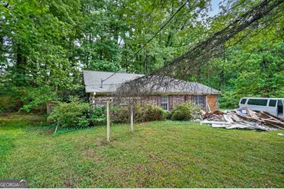 5881 Seam Street, Lithonia, GA 30058 - Photo 2